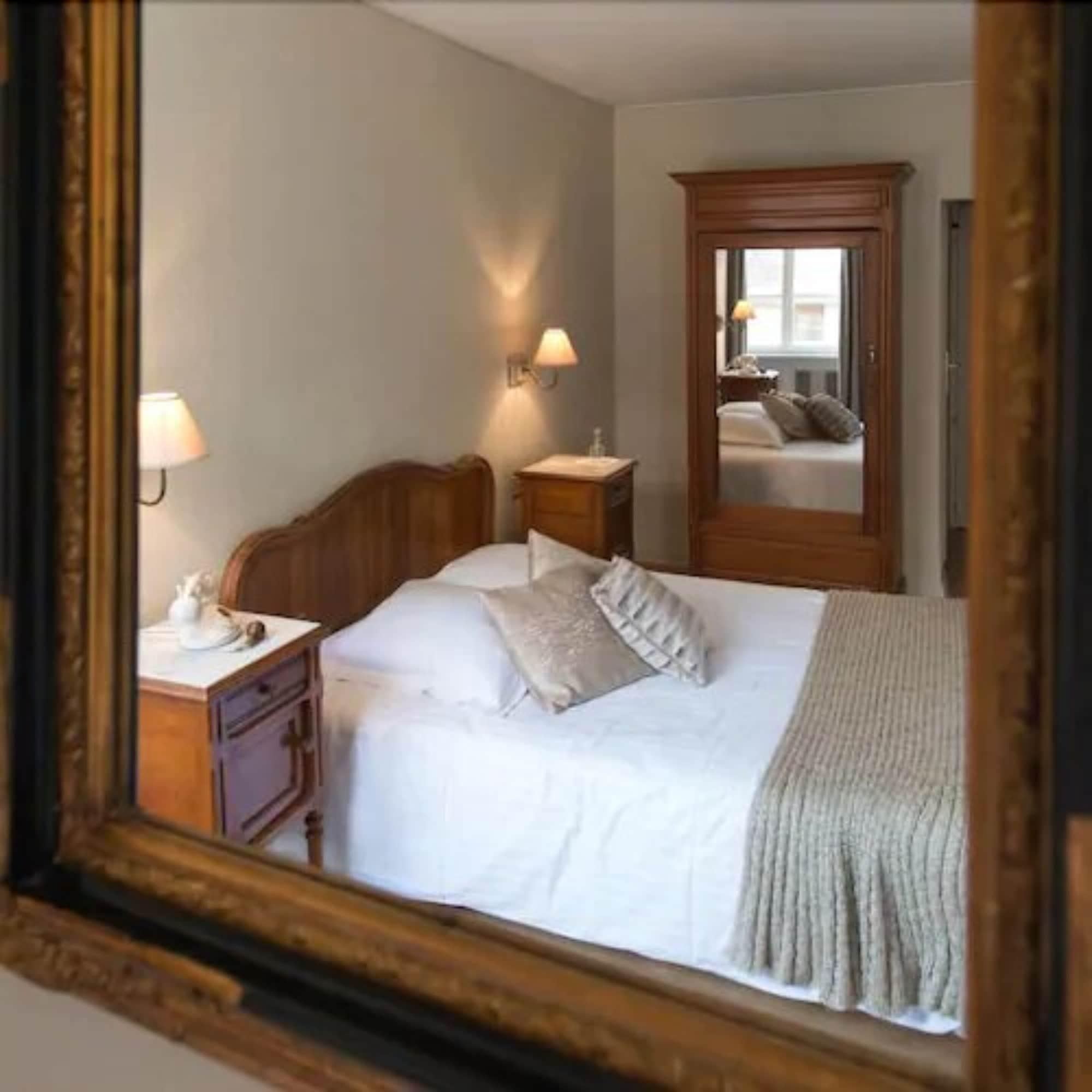 The Originals Boutique, Hotel De La Balance, Montbéliard Eksteriør bilde