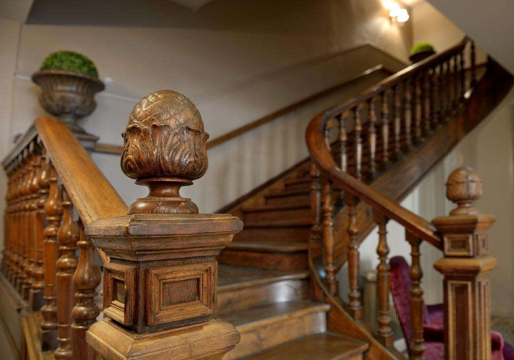 The Originals Boutique, Hotel De La Balance, Montbéliard Eksteriør bilde